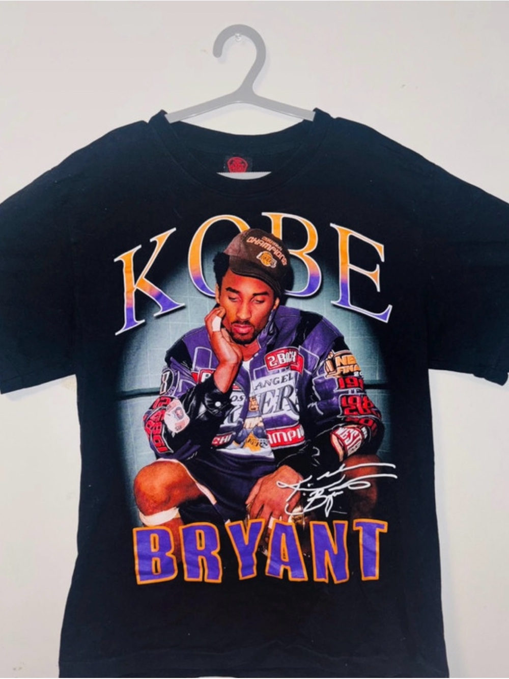 Vintage Black Graphic Kobe Bryant Tribute Tee